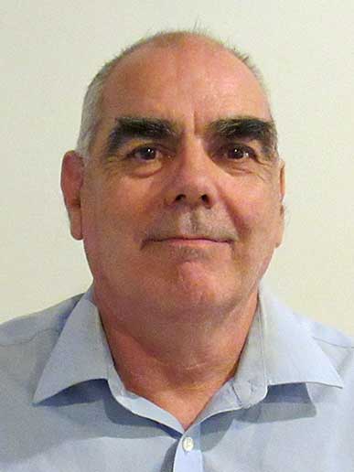 Bob McAuliffe, About Ireland Taxi Tours