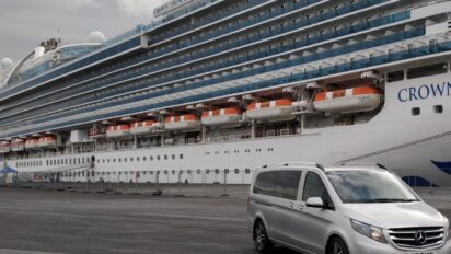 Meeting the Cruise ship at belfast port